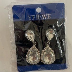 Crystal drop earrings